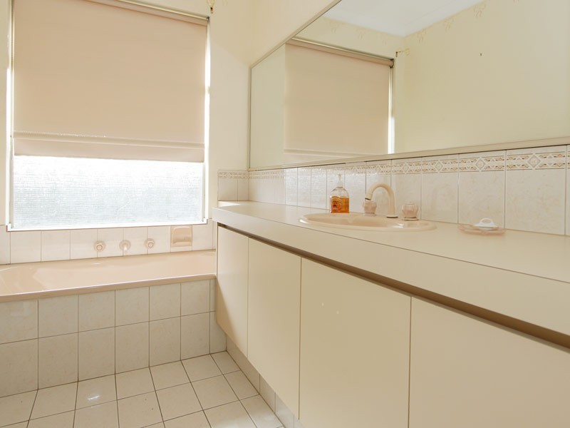 91 Stonehaven Parade, Kinross WA 6028