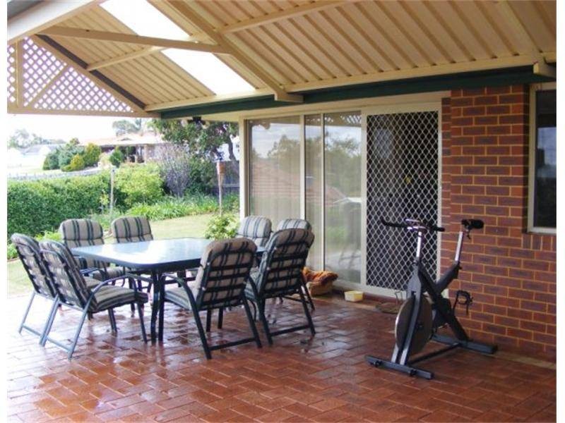 9 Tumba Court, Joondalup WA 6027