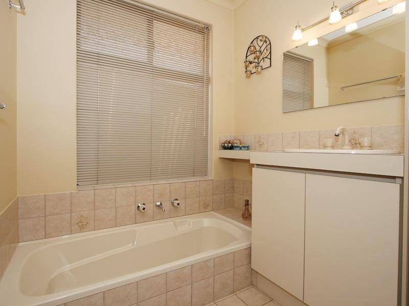 Lot 905, 39 Stonehaven Parade, Kinross WA 6028