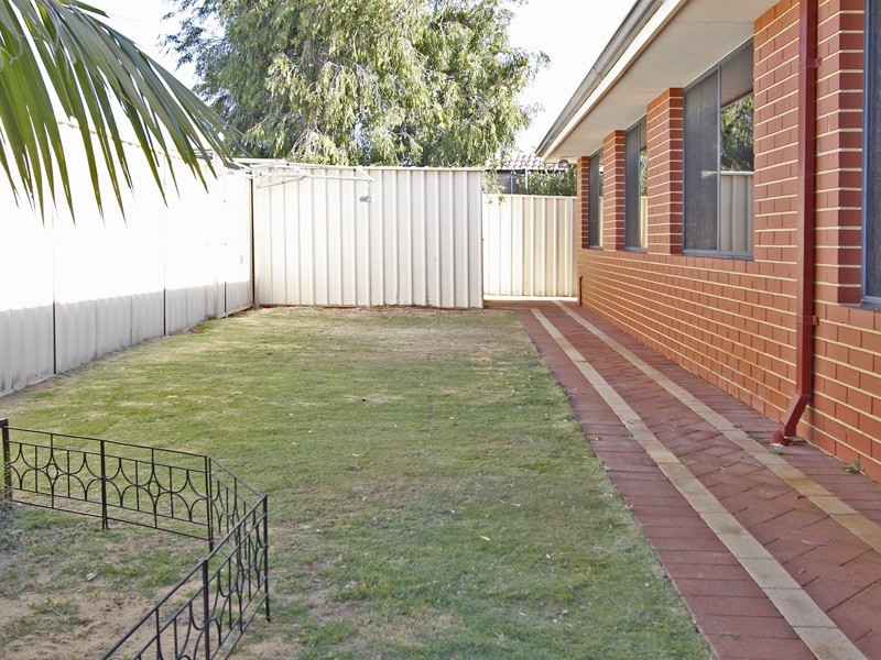 4 Soho Lane, Currambine WA 6028