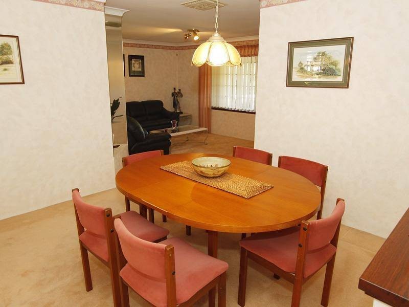 68 Royal Melbourne Avenue, Connolly WA 6027