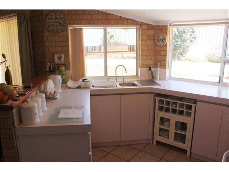 47 Midlothian Crescent, Kinross WA 6028