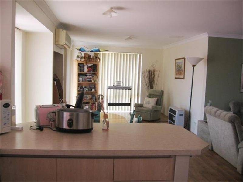 49 Media Crescent, Banksia Grove WA 6031