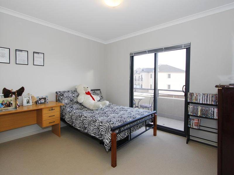 31/1 Sunlander Drive, Currambine WA 6028