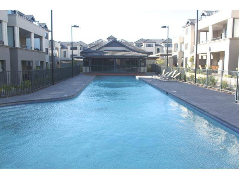 31/1 Sunlander Drive, Currambine WA 6028