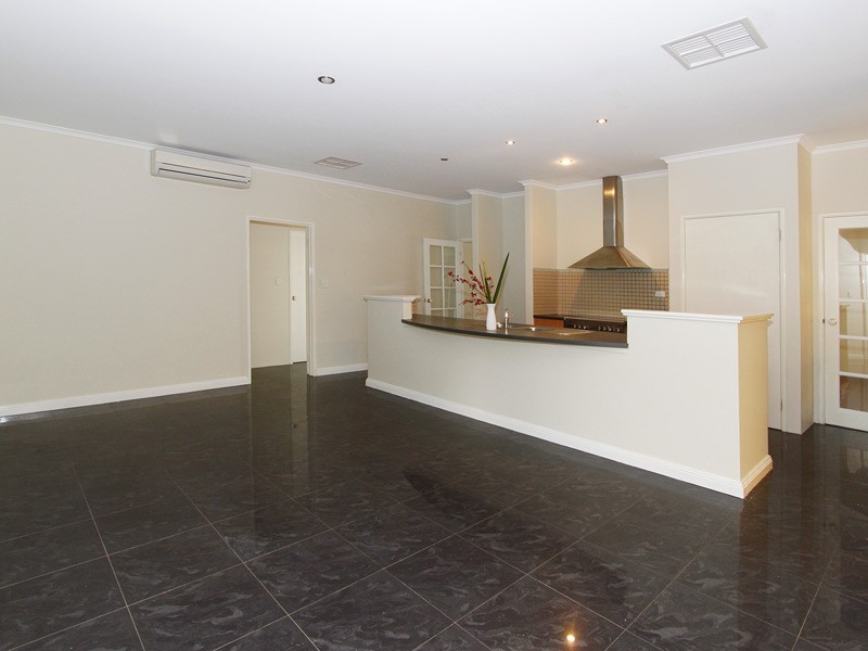 15 Haslingfield Way, Butler WA 6036