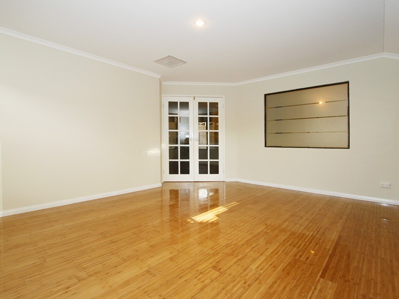 15 Haslingfield Way, Butler WA 6036