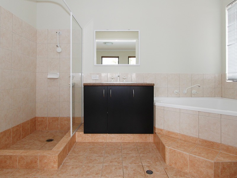 15 Haslingfield Way, Butler WA 6036