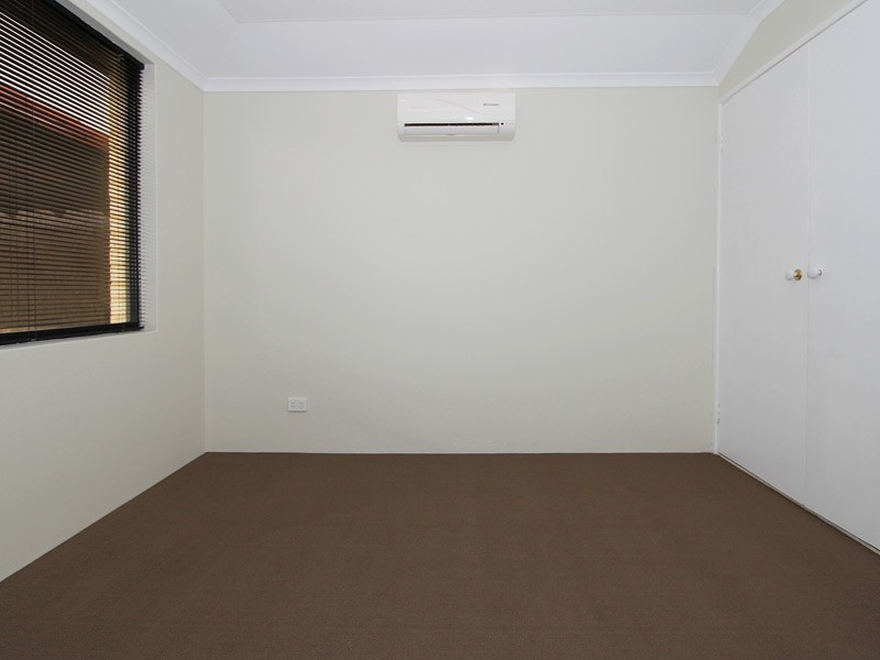 15 Haslingfield Way, Butler WA 6036