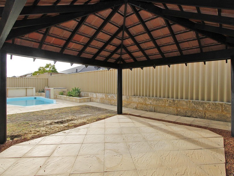 15 Haslingfield Way, Butler WA 6036