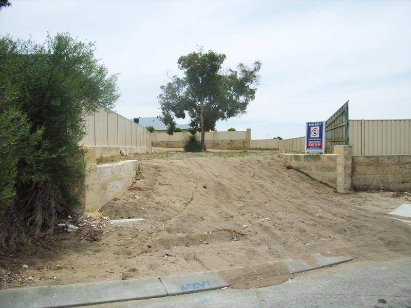 12 Derwent Meander, Joondalup WA 6027