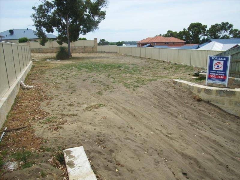 12 Derwent Meander, Joondalup WA 6027