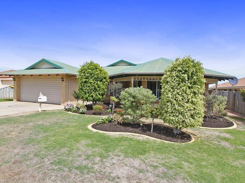 4 Bainbridge Mews, Currambine WA 6028