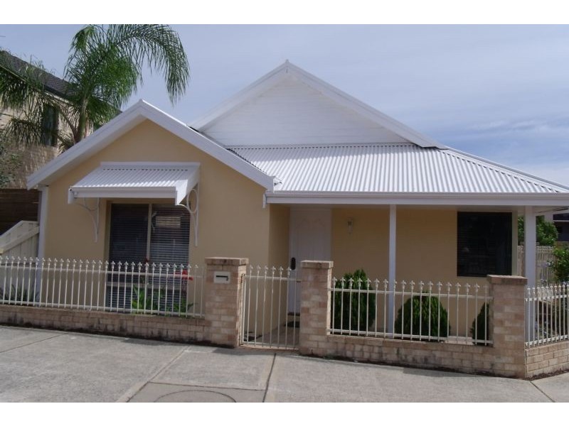 2 Archway Street, Joondalup WA 6027