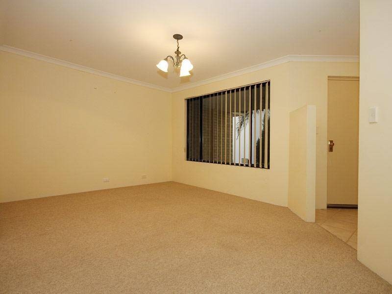 71 Ailsacraig Ramble, Kinross WA 6028