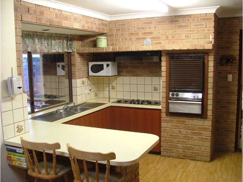 B/15 Monkhouse Way, Hillarys WA 6025