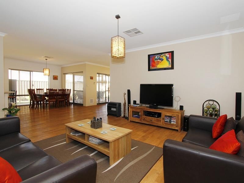 47 Pendleton Crescent, Butler WA 6036