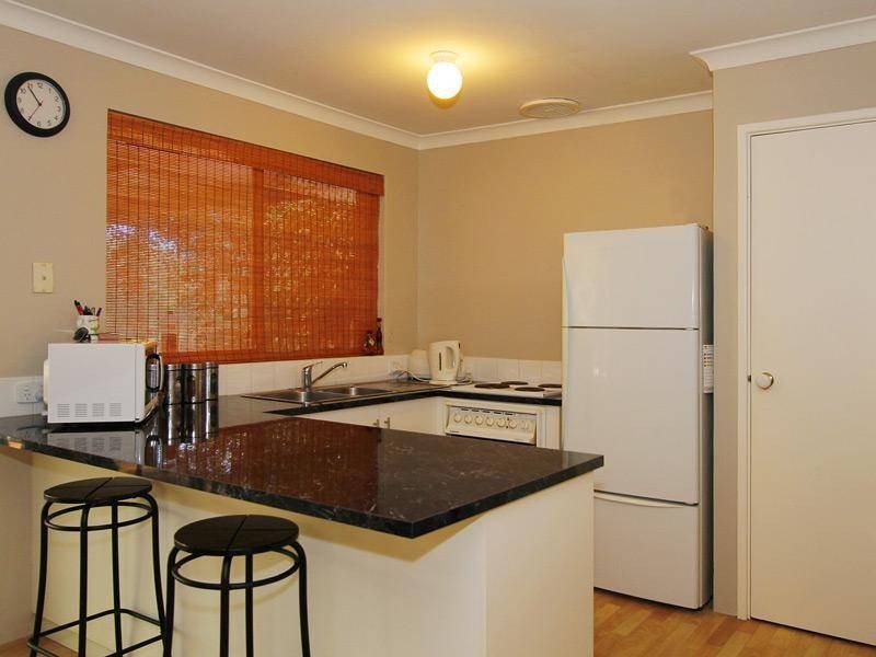 27 Quesnel Place, Joondalup WA 6027