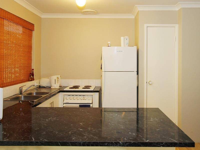 27 Quesnel Place, Joondalup WA 6027