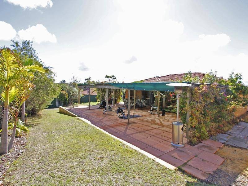 27 Quesnel Place, Joondalup WA 6027