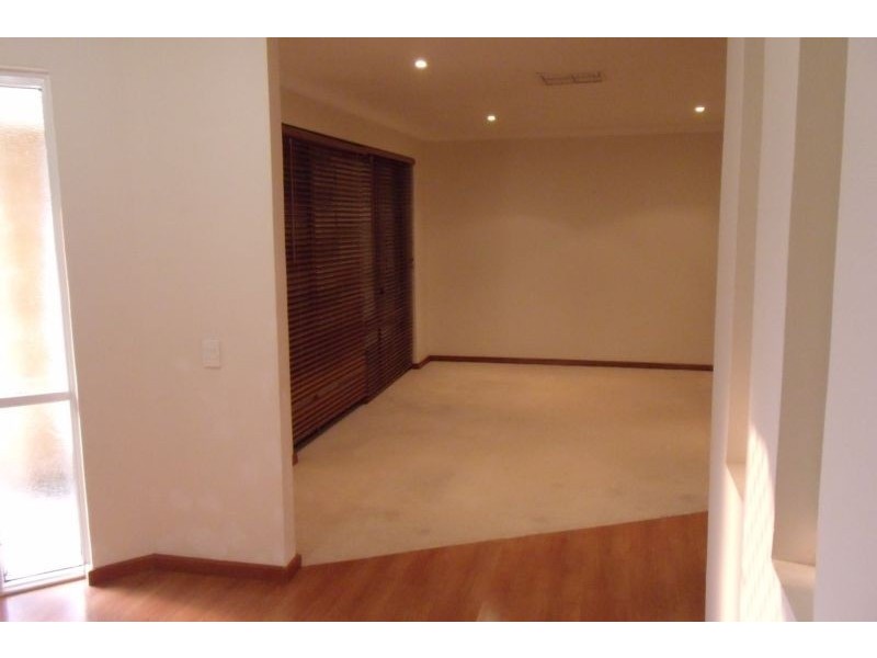 6 Coliban Grove, Joondalup WA 6027