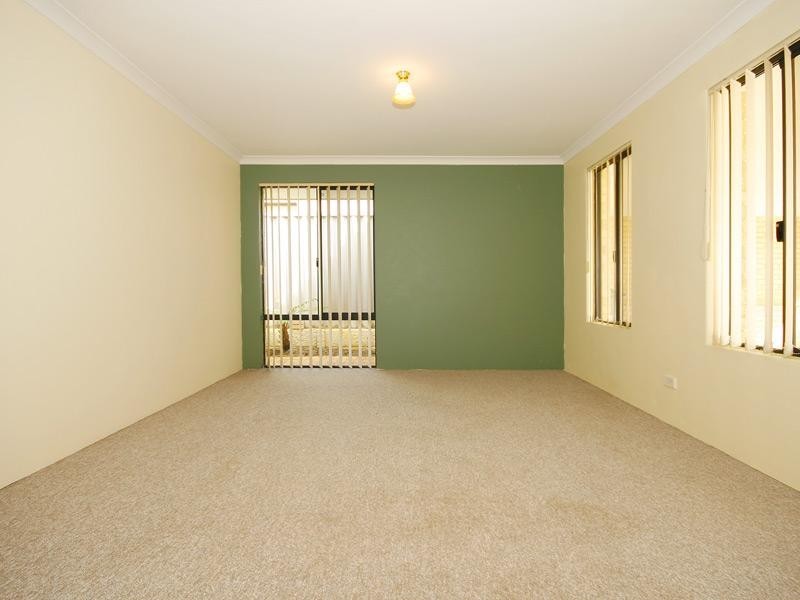 82 Balladong Loop, Carramar WA 6031