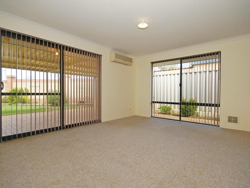 82 Balladong Loop, Carramar WA 6031