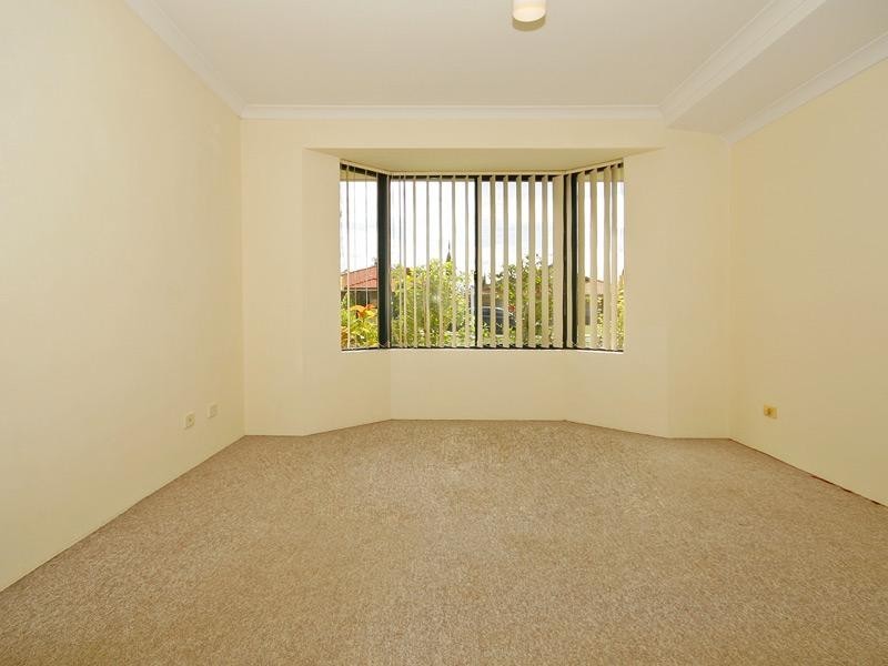 82 Balladong Loop, Carramar WA 6031