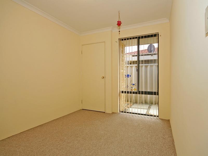 82 Balladong Loop, Carramar WA 6031
