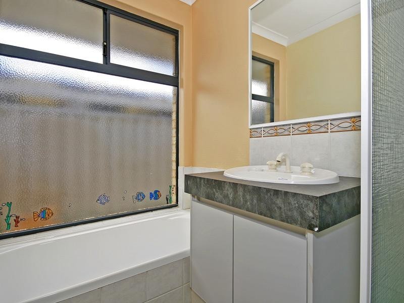 82 Balladong Loop, Carramar WA 6031