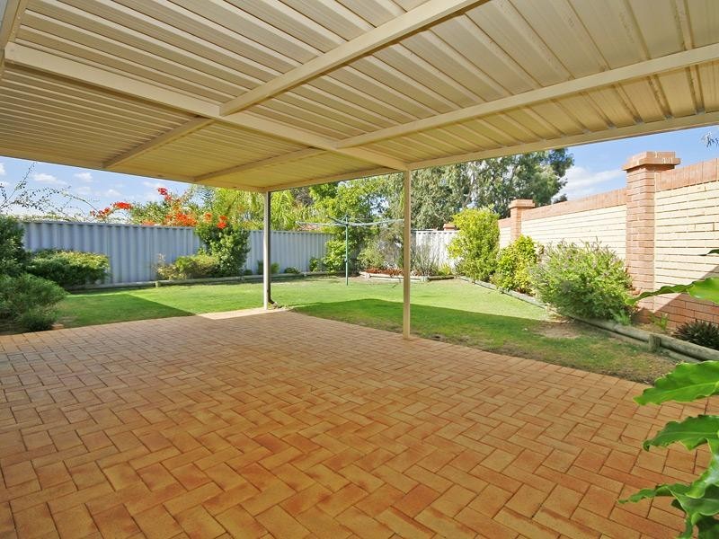 82 Balladong Loop, Carramar WA 6031