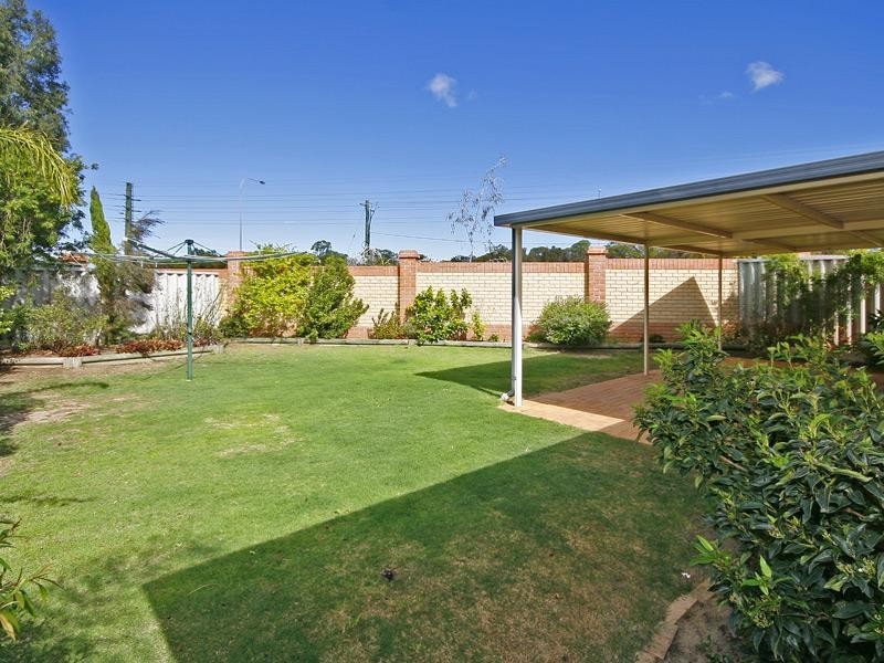 82 Balladong Loop, Carramar WA 6031