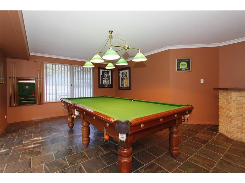 12 Lamond Close, Kinross WA 6028