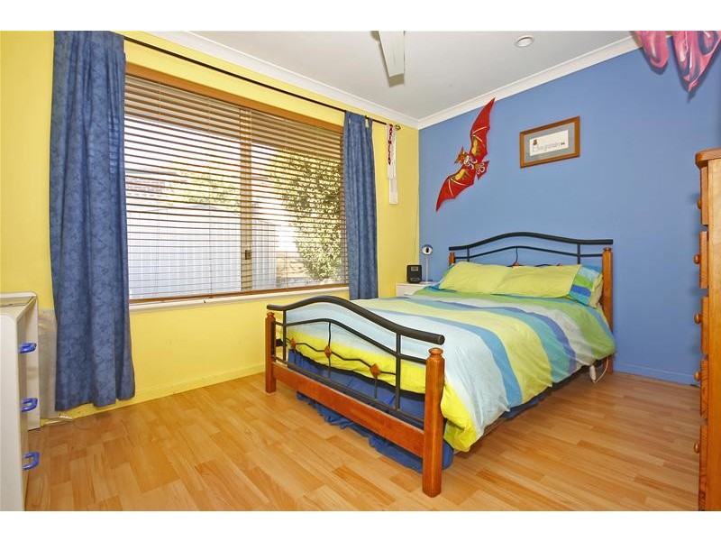 12 Lamond Close, Kinross WA 6028