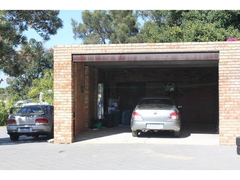 34 Whitehouse Drive, Koondoola WA 6064