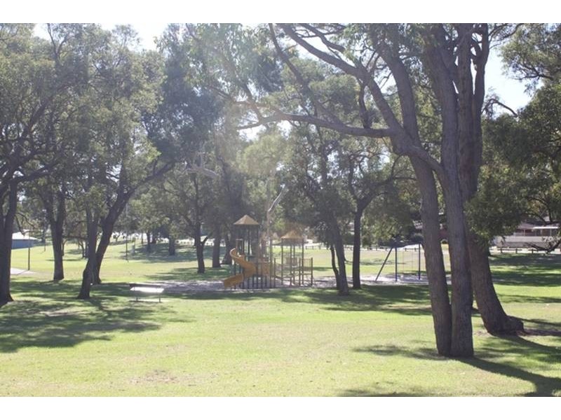 34 Whitehouse Drive, Koondoola WA 6064