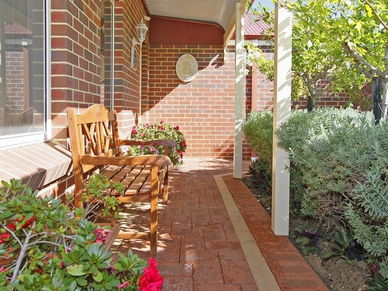 12 Marriot Turn, Currambine WA 6028