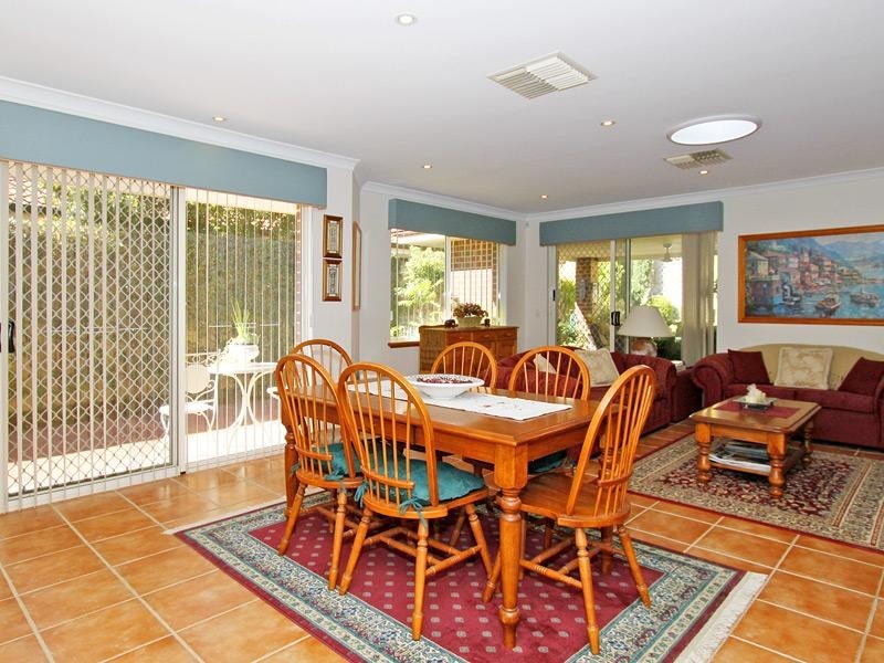 12 Marriot Turn, Currambine WA 6028