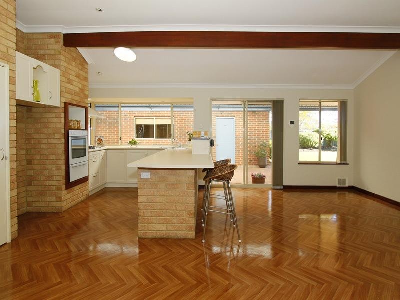 7 Alliance Court, Currambine WA 6028