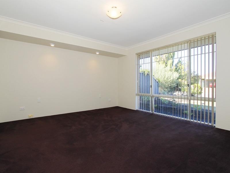 7 Alliance Court, Currambine WA 6028