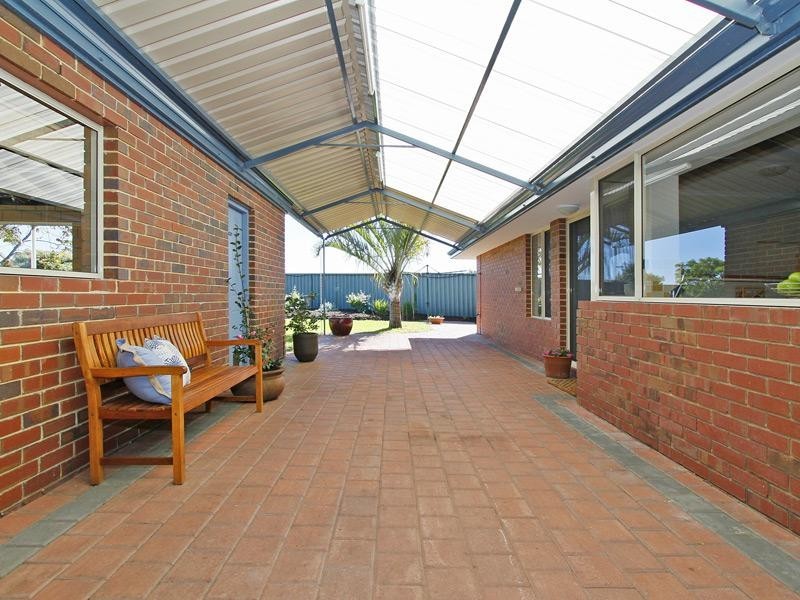 7 Alliance Court, Currambine WA 6028