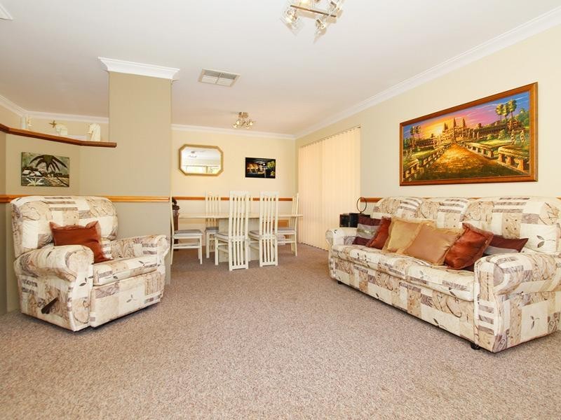 1 Rosneath Terrace, Kinross WA 6028