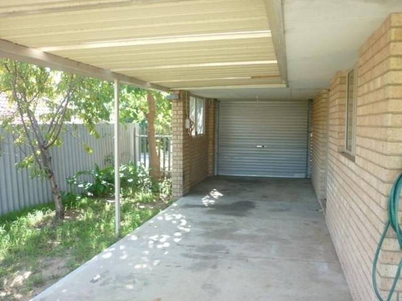 17 Eucumbene Crescent, Joondalup WA 6027