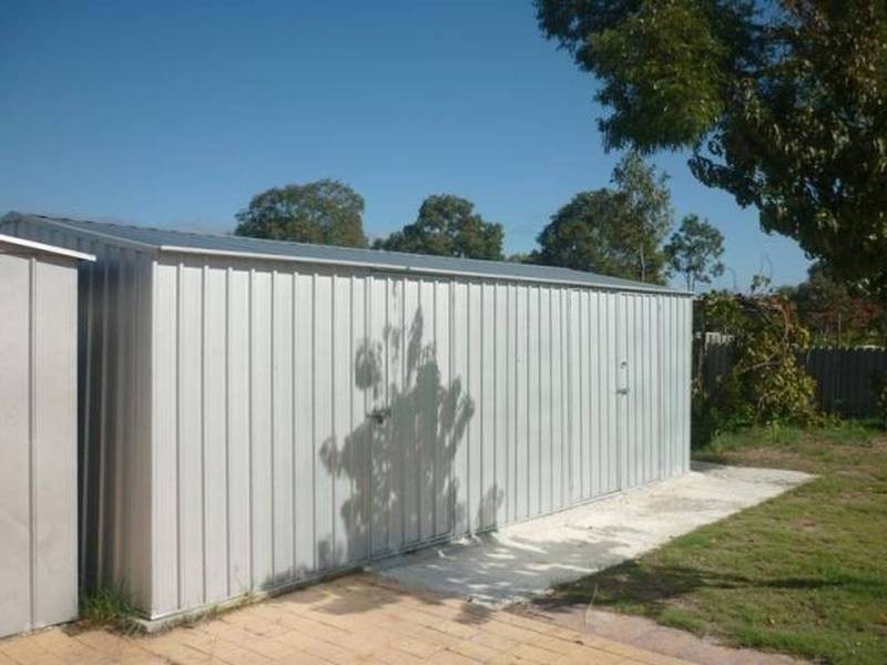 17 Eucumbene Crescent, Joondalup WA 6027