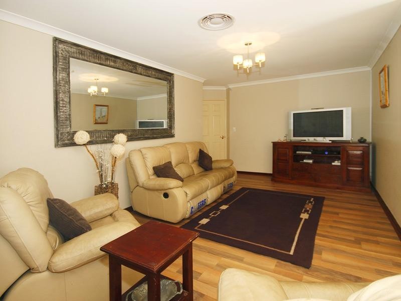 3 Fisherton Circuit, Kinross WA 6028