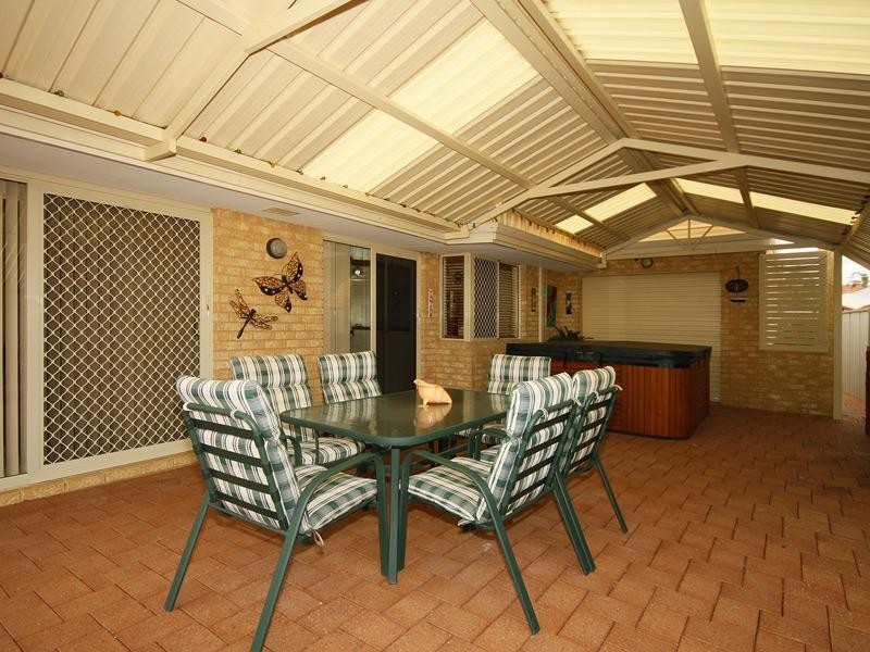 3 Swindon Lane, Currambine WA 6028