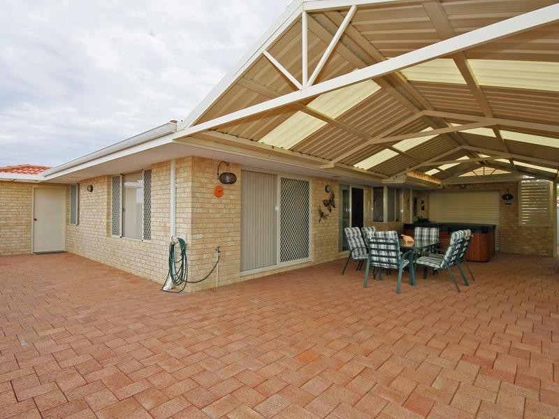 3 Swindon Lane, Currambine WA 6028