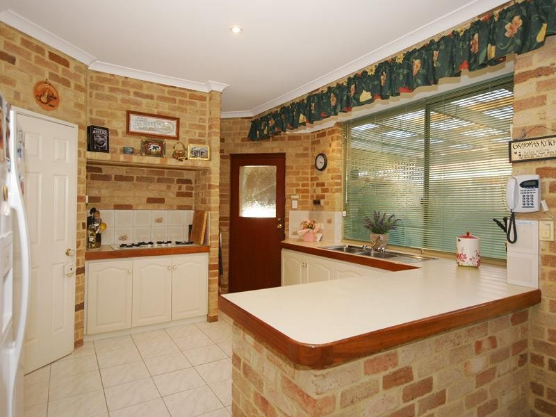 40 Monkton Place, Kinross WA 6028