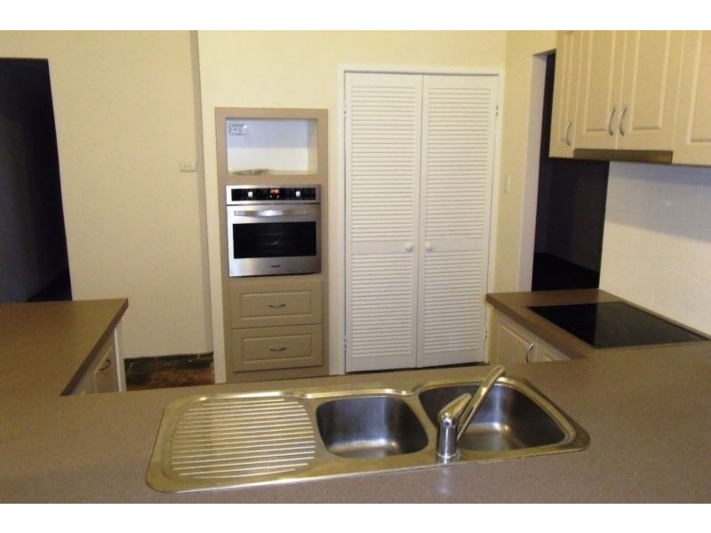 1 Harrier Way, Beldon WA 6027