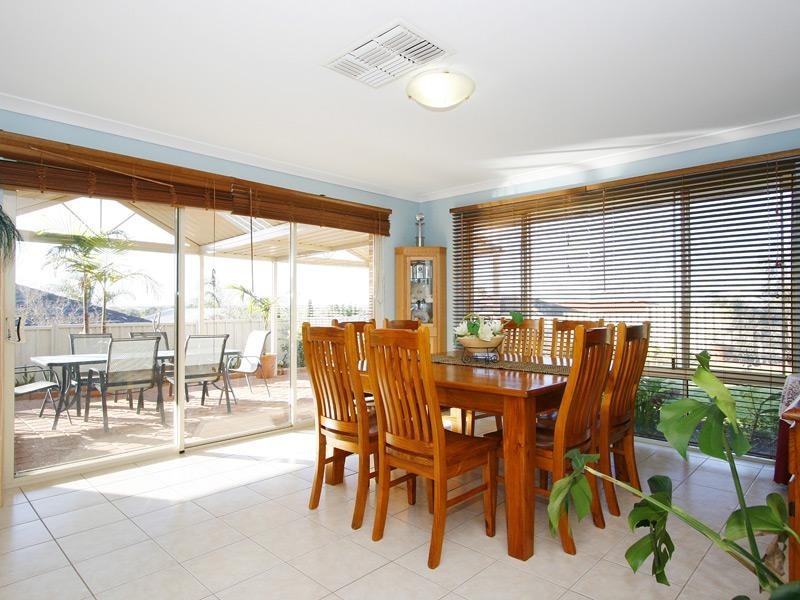 50 Ailsacraig Ramble, Kinross WA 6028